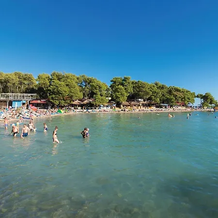 Stunning In With Wifi Biograd Na Moru